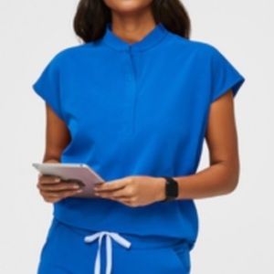 EUC Figs Rafaela Top